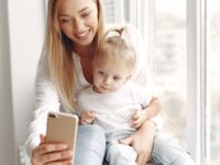 Top Travel Apps for Newborn Parents