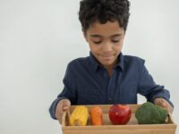 Smart Packing: Ultimate Checklist for Kid-Friendly Travel Snacks
