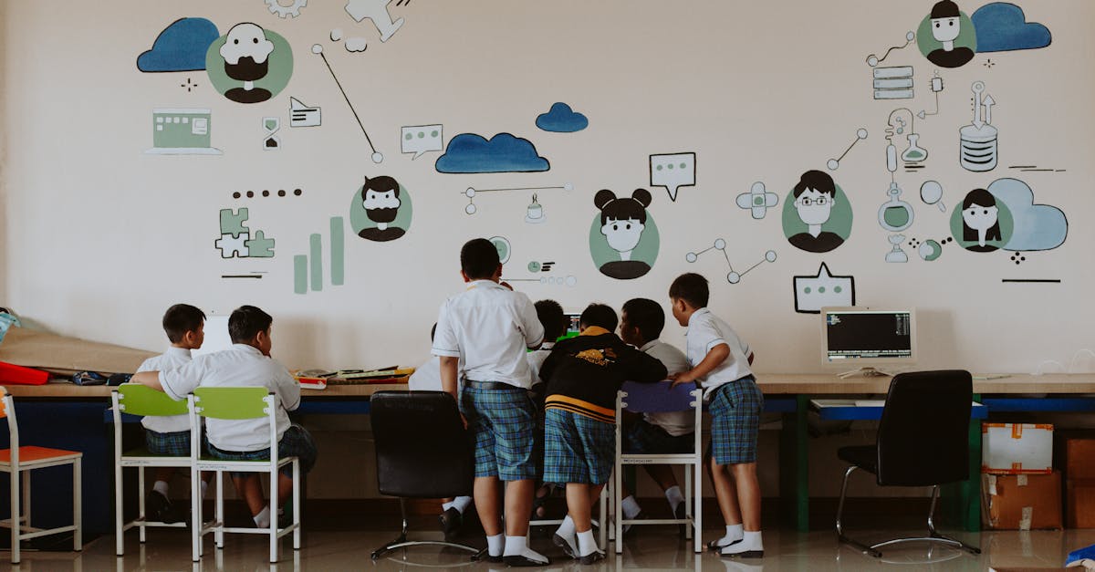 An image of Leo, the Learning Buddy, surrounded by children interacting with educational tools.