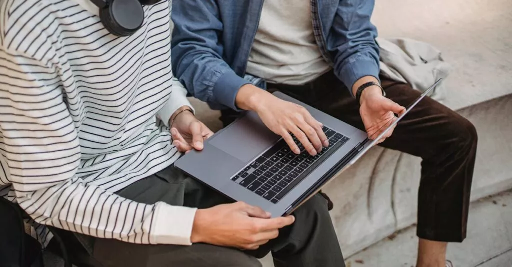 Downloaded Image1e3a22833a21