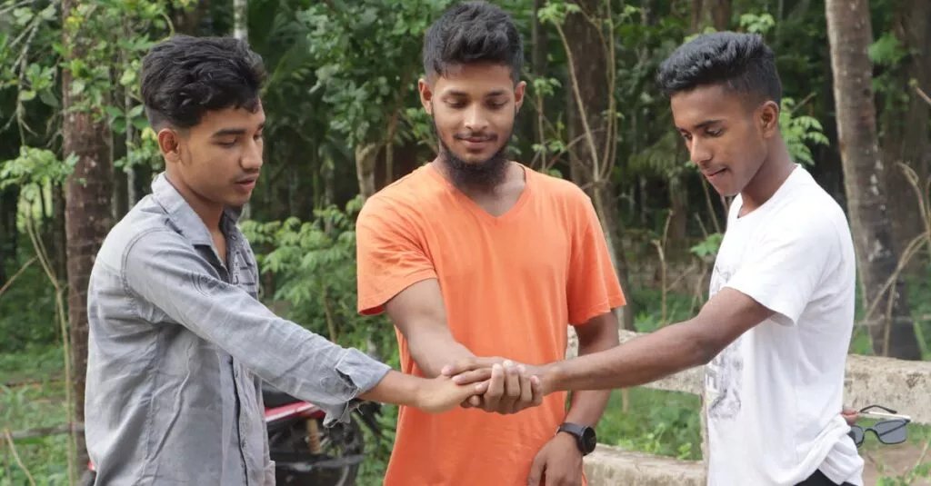 Downloaded Image23fe75564f46