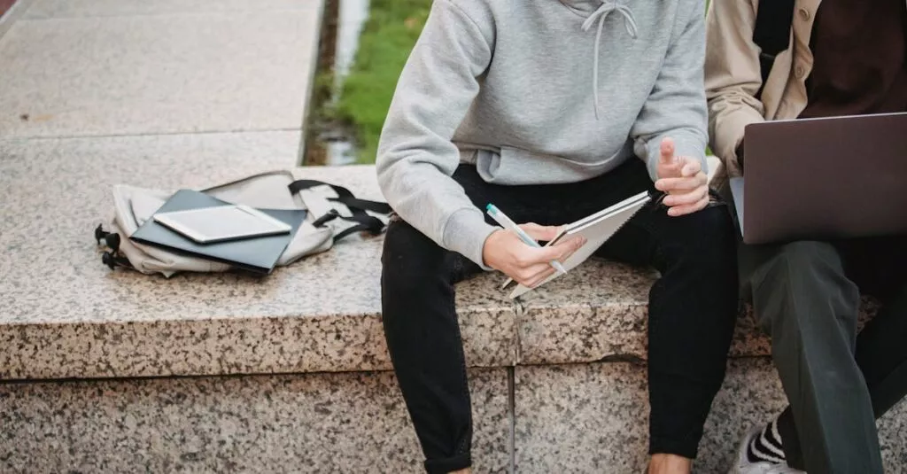 Downloaded Image495442719b7