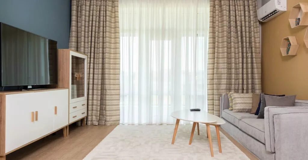 Downloaded Image21d8343a90cb