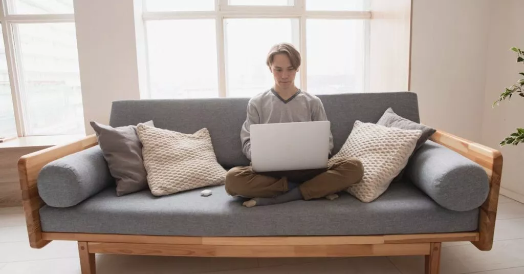 Downloaded Image2e9787688c2