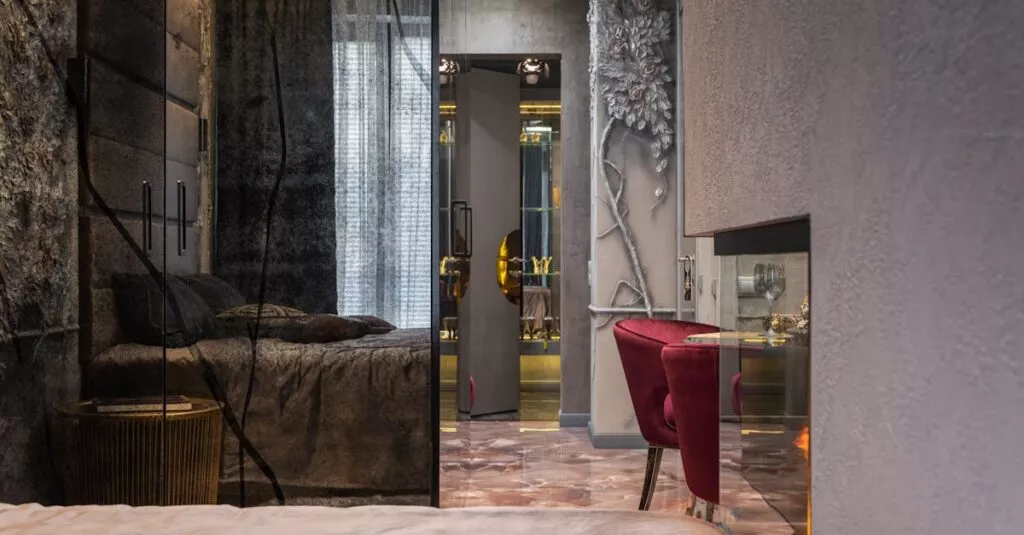 Downloaded Image7f572885f5c9