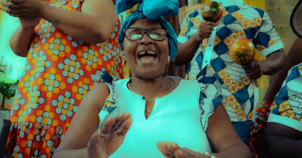 Downloaded Image211b32f4d3d0