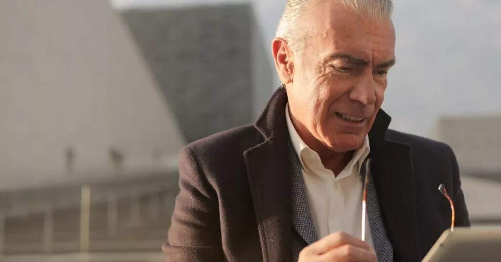 Downloaded Image10633114f982