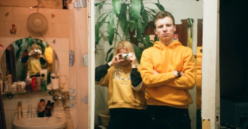 Downloaded Image24de6cce3f6b