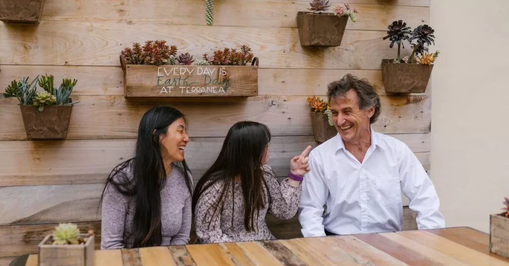 Downloaded Image7e37b362db4