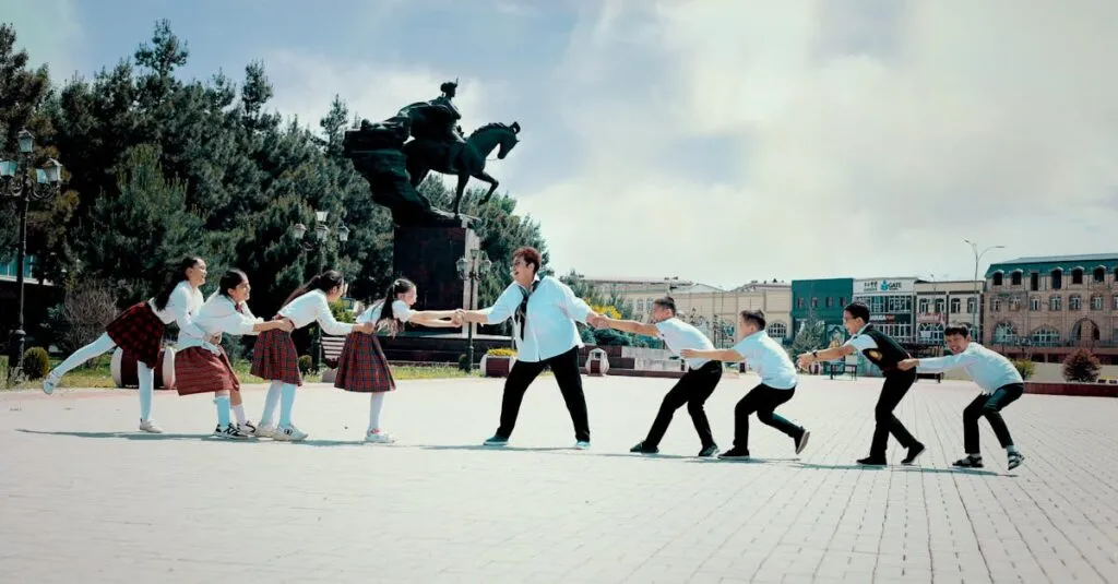 Downloaded Image52633b0bb199